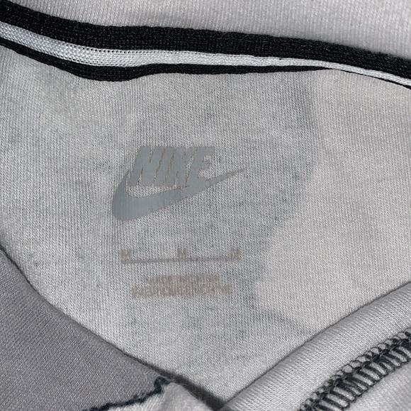 Nike | Black Gray Charcoal Sleeveless Tee - Picture 3 of 6